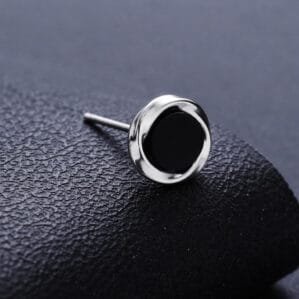 Stud Black hole - unidad