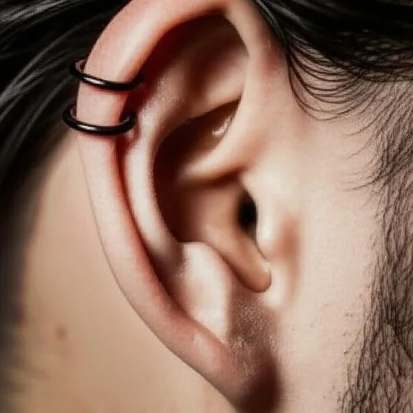 earcuff Dual | Acero de Titanio para Hombre | Madox - Detalle