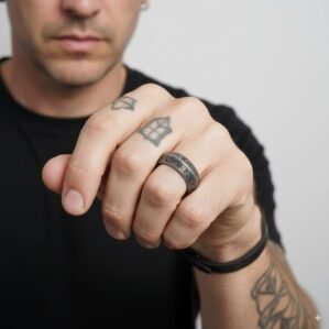 Anillo Midgard | Acero Inoxidable para Hombre | Madox - Vista lateral